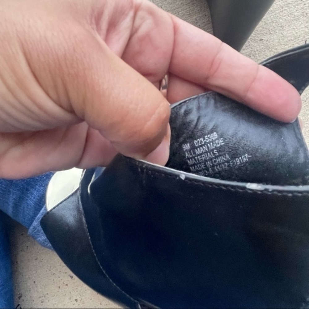 Black Wedges - image 7